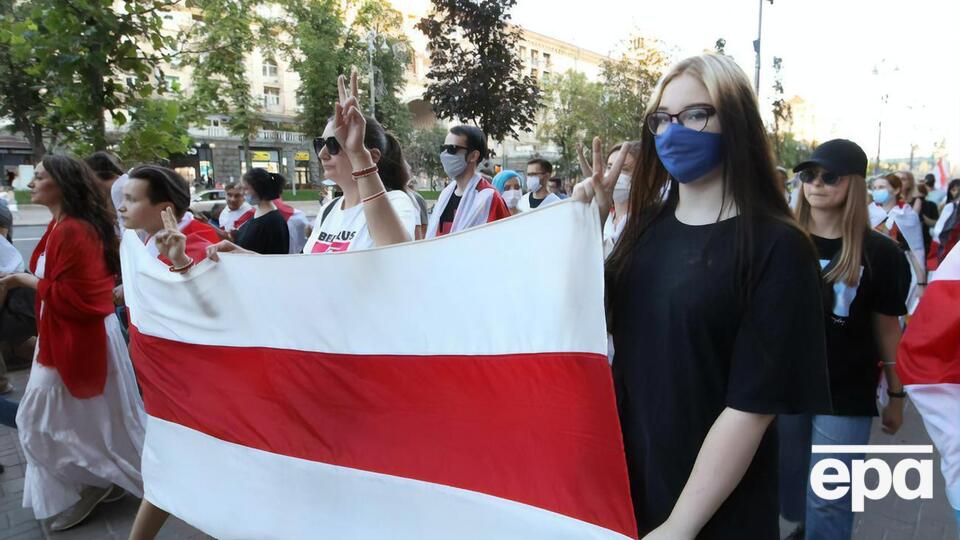 На тлі ситуації в Білорусі прискорилися темпи міграції з неї в сусідні країни