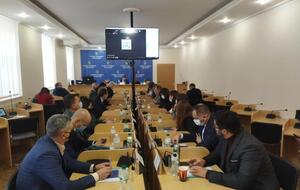 По итогам тайного голосования четверо из восьми кандидатов получили 17 и более голосов поддержки членов ССУ