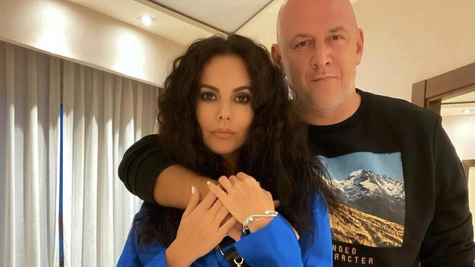 Каменських вирушила на відпочинок разом із чоловіком