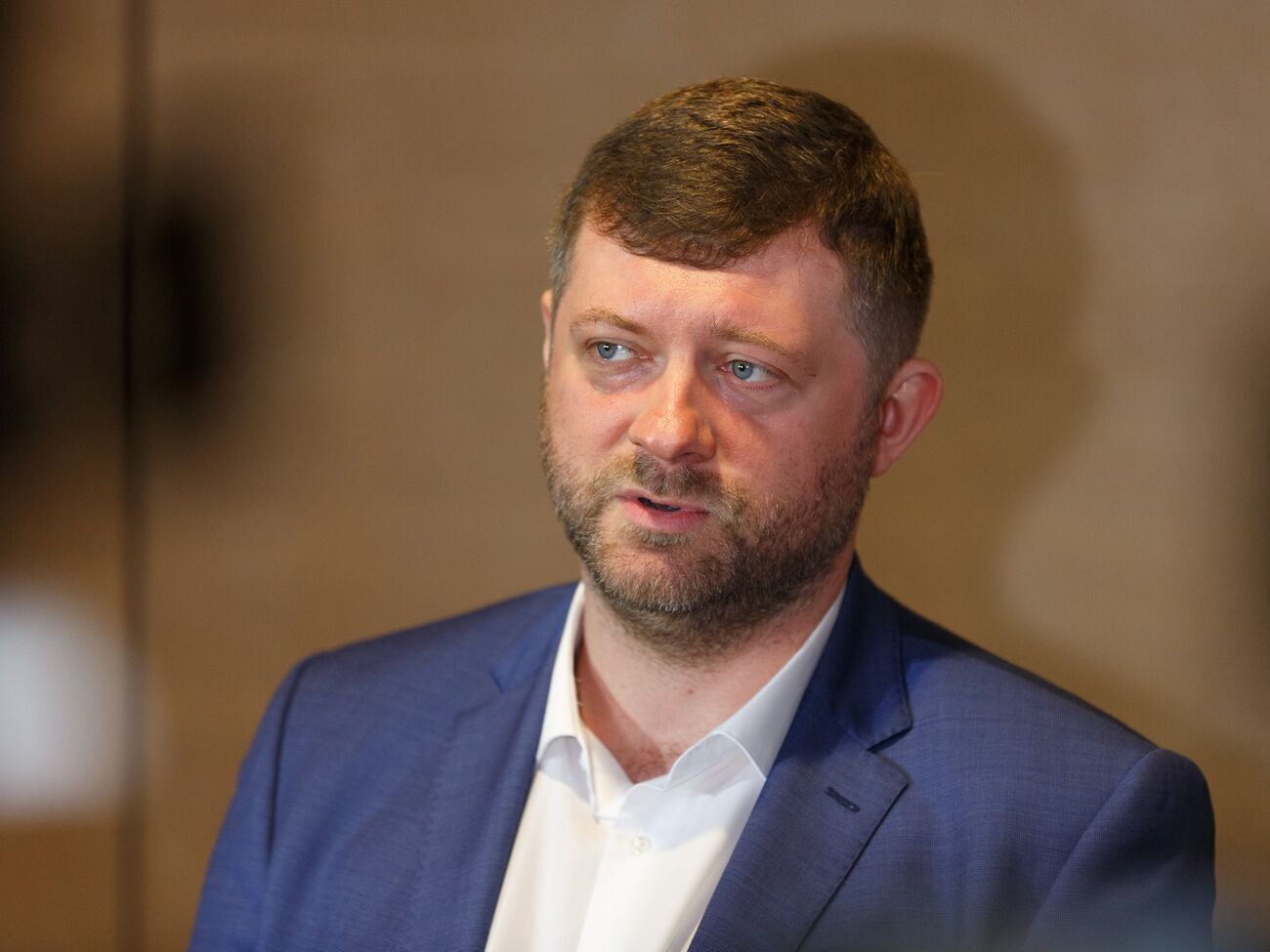 Корниенко считает, что нужно ввести ответственность за несоблюдение нардепами регламента