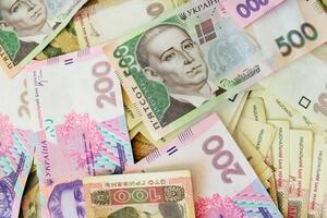 Курс гривні щодо євро впав на дев'ять копійок