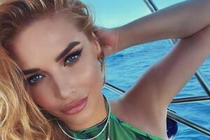 Котова: Оказывается, на островах в пятницу можно обойтись и кокосовой водой