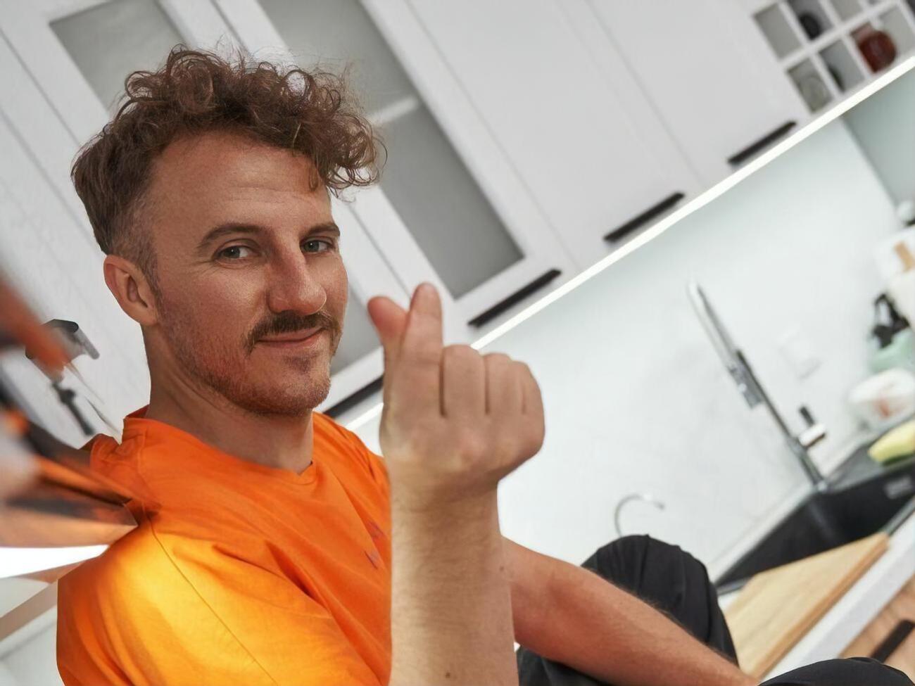 Клопотенко: Жимолость звучить так, ніби від її поїдання молодшаєш