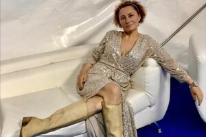 Мозгова – мати трьох доньок