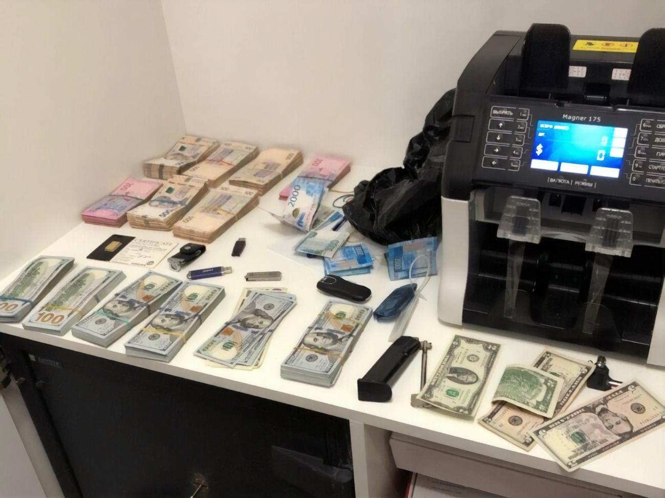 Правоохранители анализируют информацию, чтобы привлечь к ответственности заказчиков махинаций