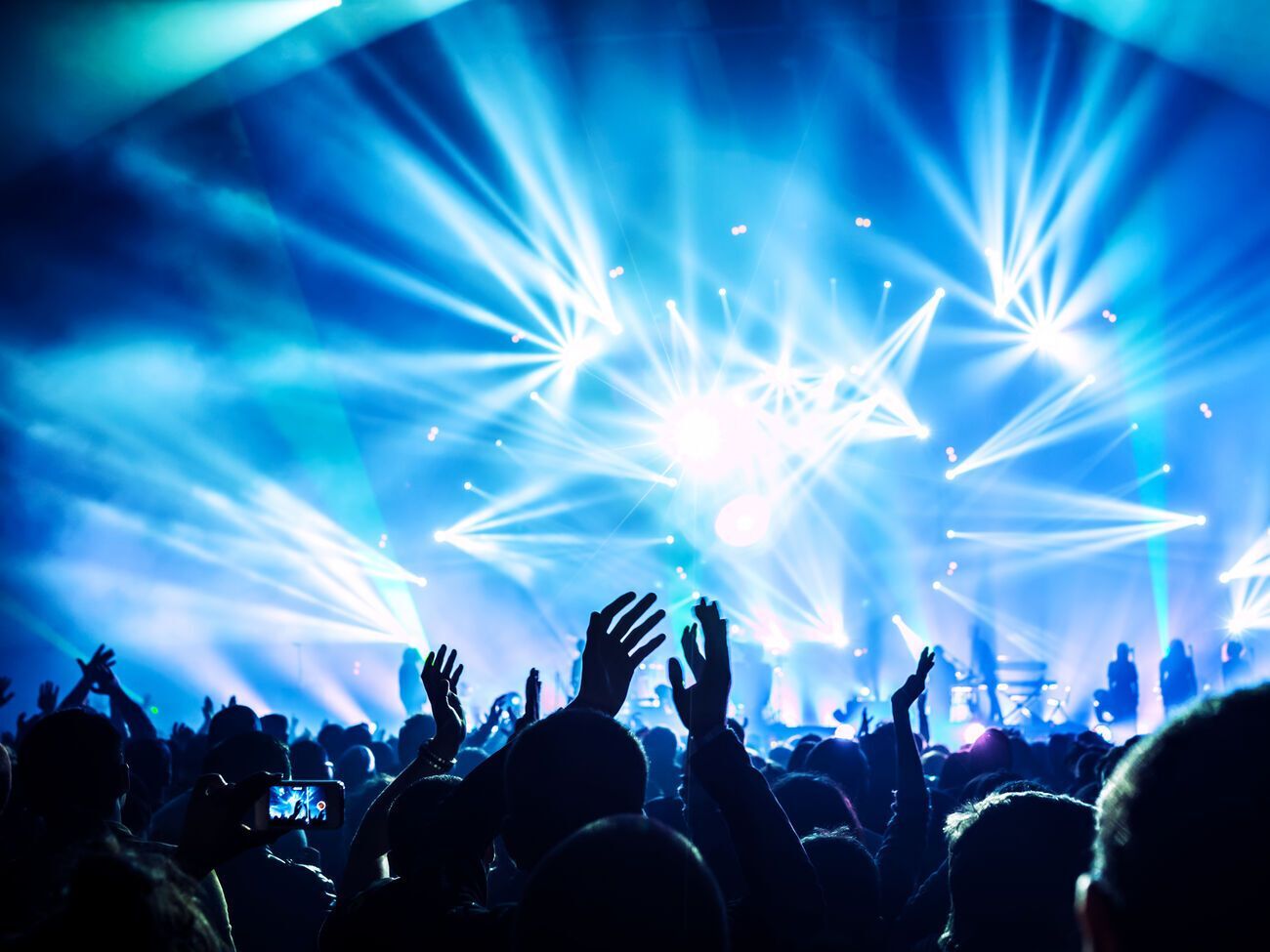 M1 Music Awards&nbsp;&ndash; ежегодная музыкальная премия, основанная телеканалом М1 в 2015 году