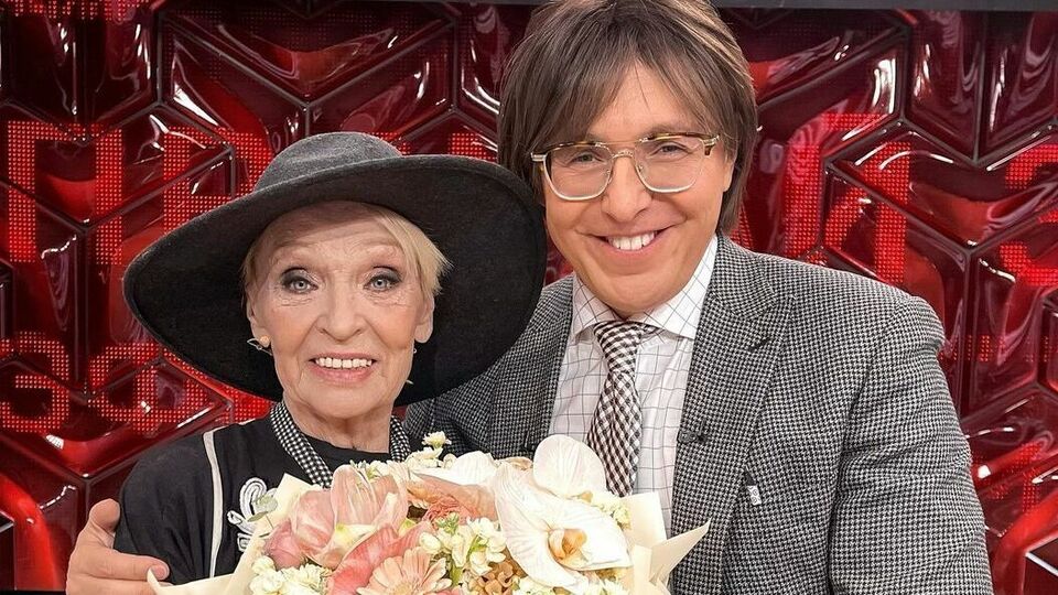 Нашедшаяся спустя пять суток после пропажи Светлана Светличная и Андрей Малахов в студии одного из российских ток-шоу