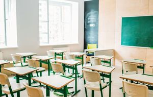 Во Львове на дистанционное обучение отправят учеников и начальных, и старших классов