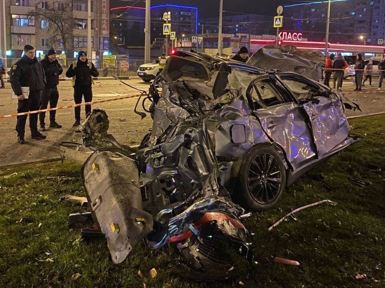 За останніми даними, жертвами ДТП стало двоє людей