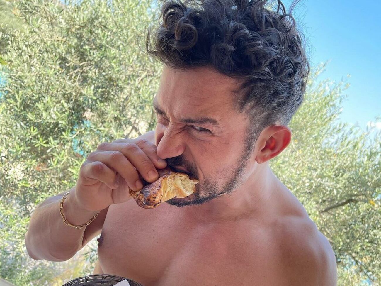 Чуть больше года назад у Орландо Блума родилась дочь Дейзи Дав