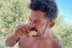 Чуть больше года назад у Орландо Блума родилась дочь Дейзи Дав