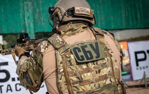 Співробітників СБУ, які фігурують у провадженні, усунули від роботи