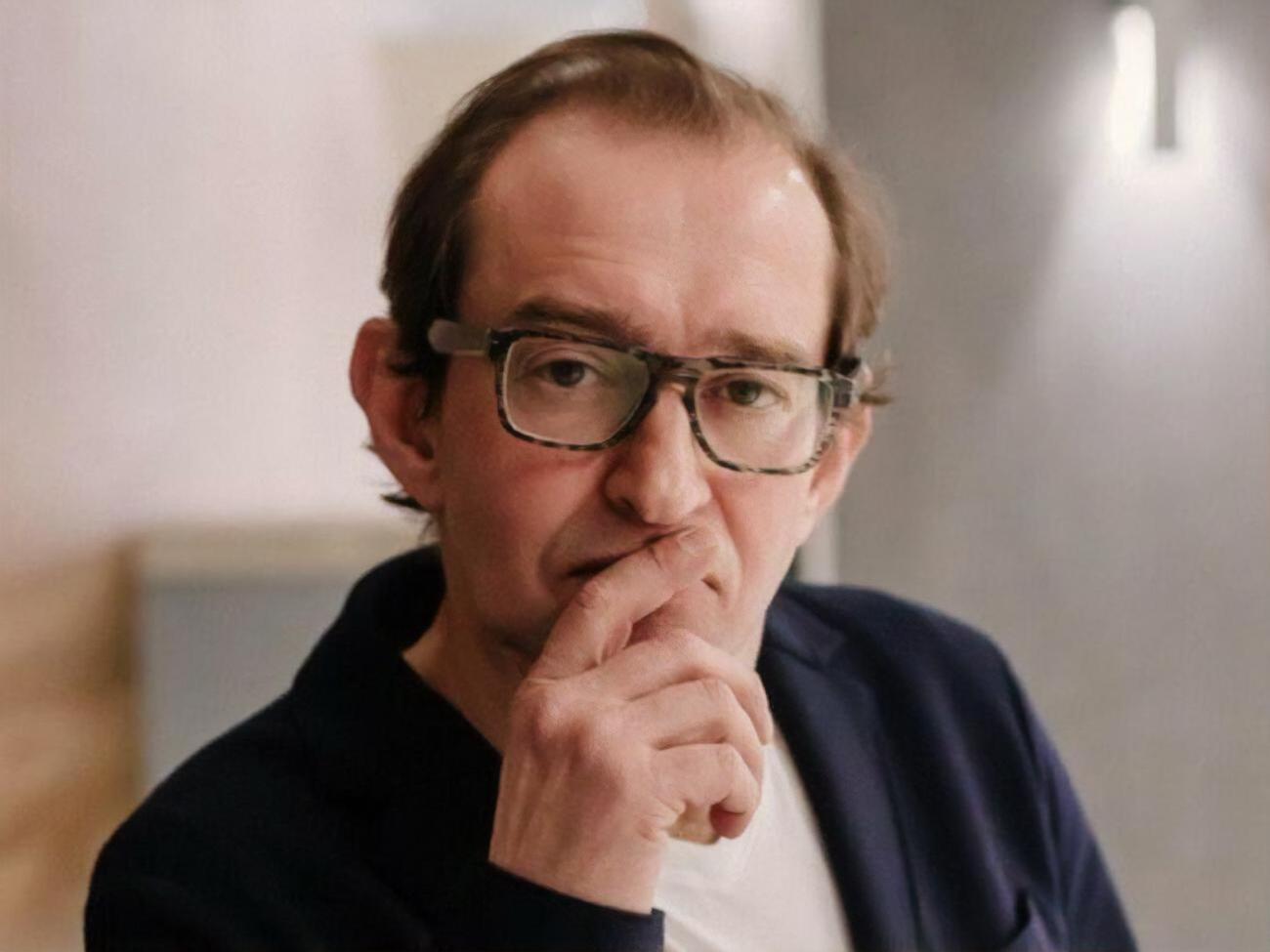 Хабенский служит в МХТ имени Чехова с 2003 года