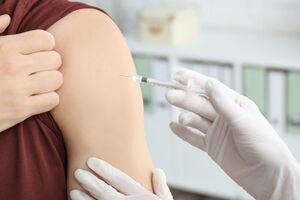 Вакцинація у країні стартувала 24 лютого