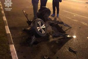 Аварія за участю Infiniti сталася в Харкові ввечері 26 жовтня