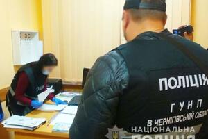 25 октября правоохранители в рамках расследования провели обыски