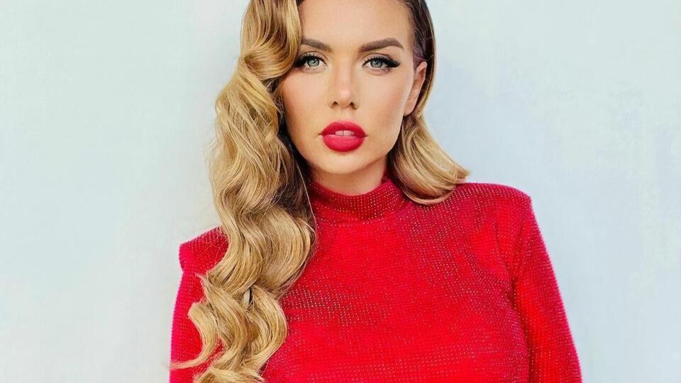 Сєдокова – мати трьох дітей