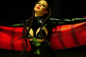У підписі до нового відео Maruv попросила підписників оцінити її "прикид"