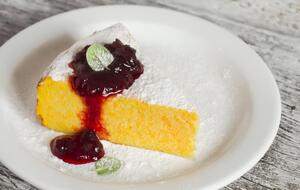 "Теплое и сезонное блюдо, которое будет и полезным, и довольно необычным, но интересным на цвет и вкус", – заверил автор рецепта, кулинар Владимир Ярославский