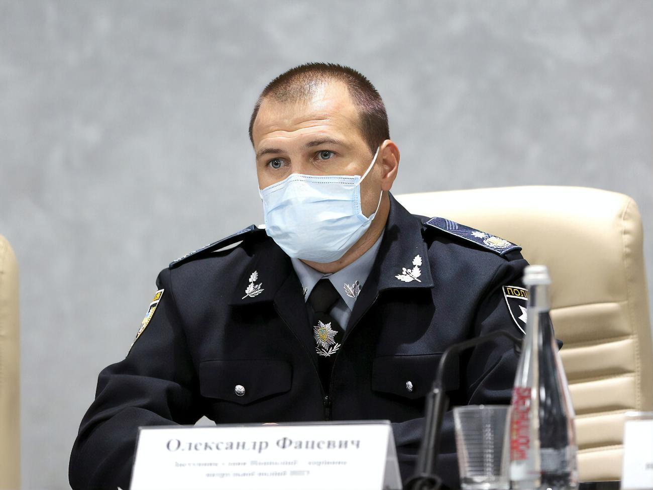 Правоохранители уже взяли под охрану окружные и территориальные избирательные комиссии, отметил Фацевич