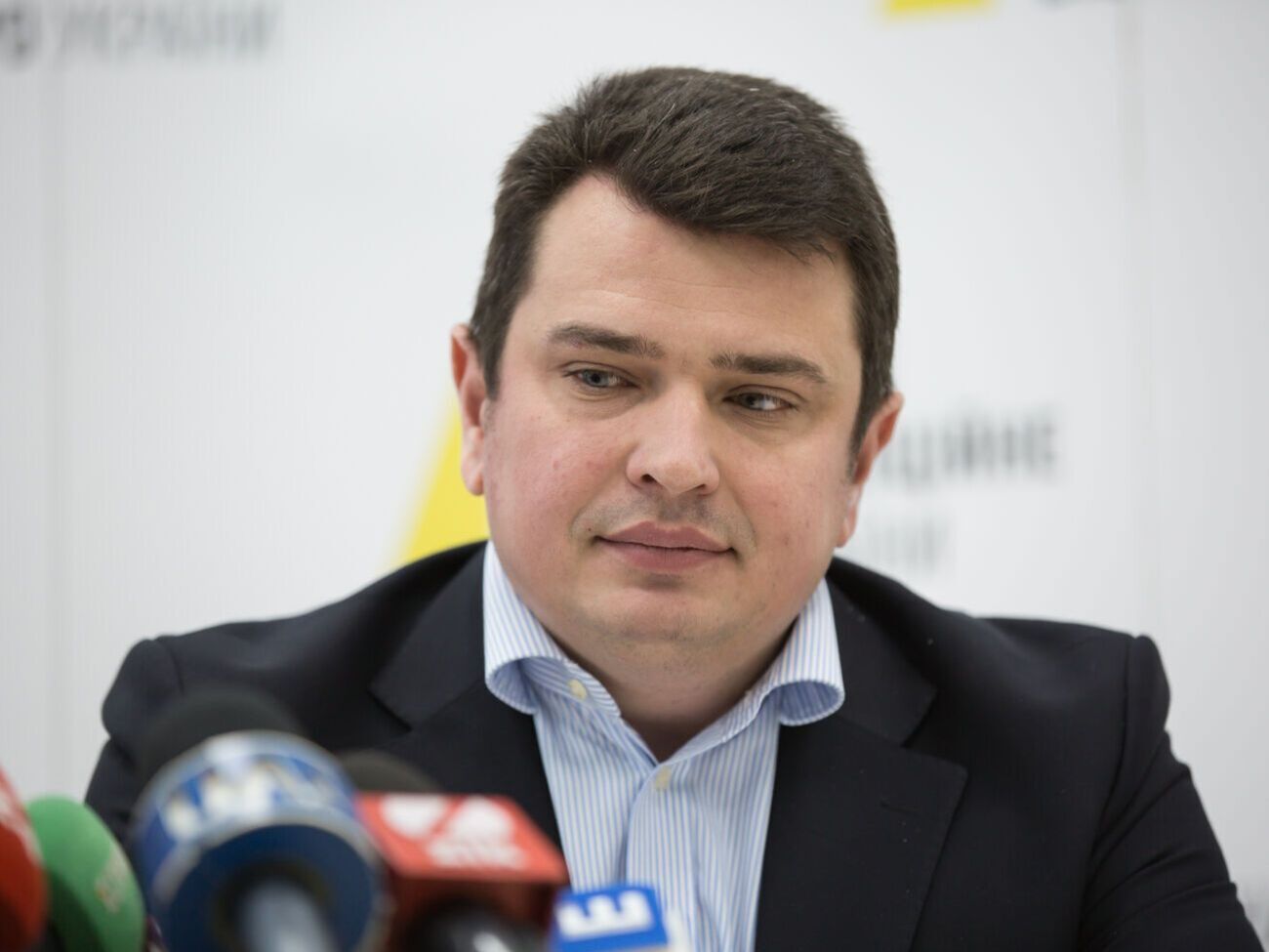 НАБУ реагирует на заявления о получении нардепами "денег в конвертах" согласно законодательству, отметил Сытник