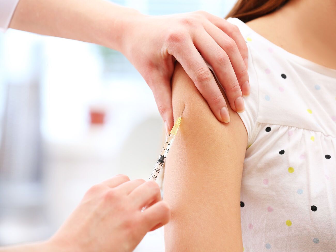 Украина увеличила темпы вакцинации от коронавируса