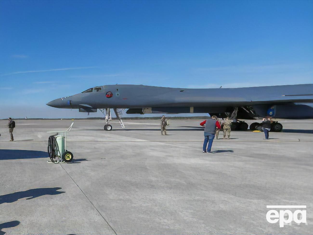 В-1 может нести 24 ракеты LRASM