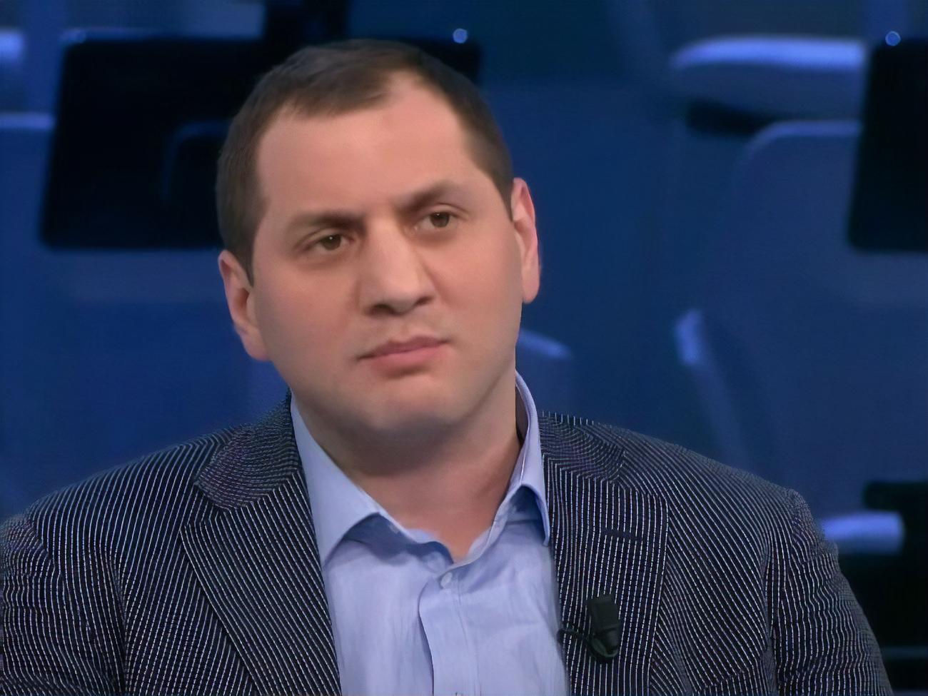 Цхакая: Языковые сертификаты и отмена премий &ndash; "операция вражеских сил"