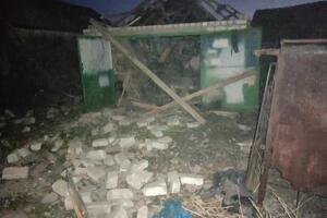 Унаслідок прямого влучення одного зі снарядів бойовиків було зруйновано гараж