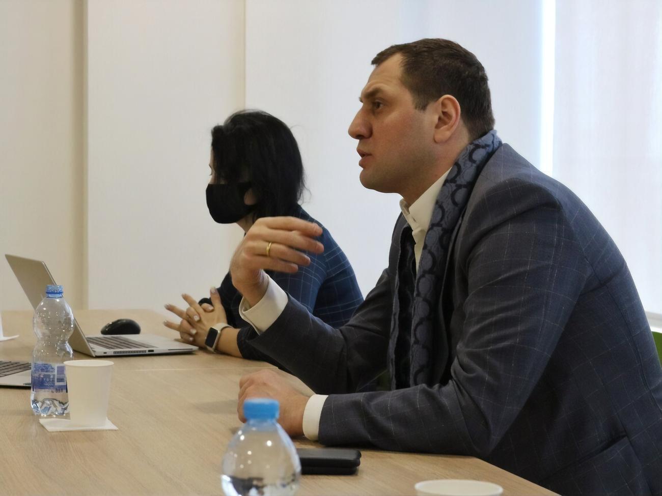 Цхакая: В Украине как только начинается какая-то реформа, сразу включается комплексная система дискредитации