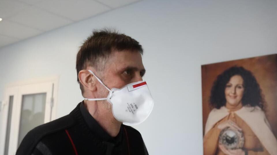 Через хронічну хворобу легень 56-річний Бабій майже чотири роки не виходив із дому