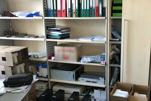 Під час обшуків правоохоронці вилучили документи фінансово-господарської діяльності та комп'ютерну техніку