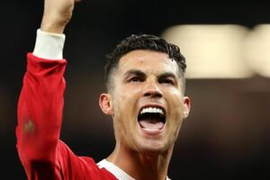 Вместе с подругой Джорджиной Родригес футболист воспитывает общую дочь, а также троих детей от суррогатных матерей