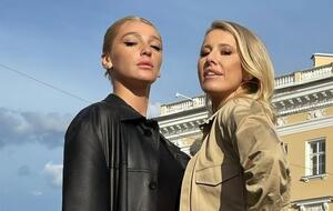 Ивлеева и Собчак поцеловались во время съемок дрэг-шоу "Королевские кобры Насти Ивлеевой"