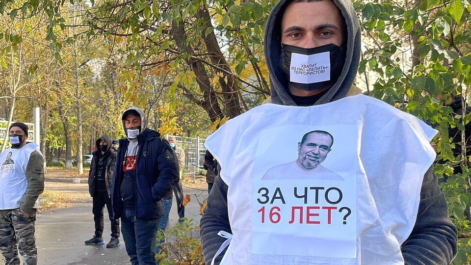 Активісти в Сімферополі прийшли підтримати політв'язнів Кремля