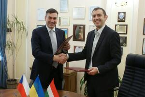 Подписанный между Wizz Air Hungary Ltd и НАУ договор предусматривает прямой доступ студентов университета к сессиям Wizz Air по набору специалистов