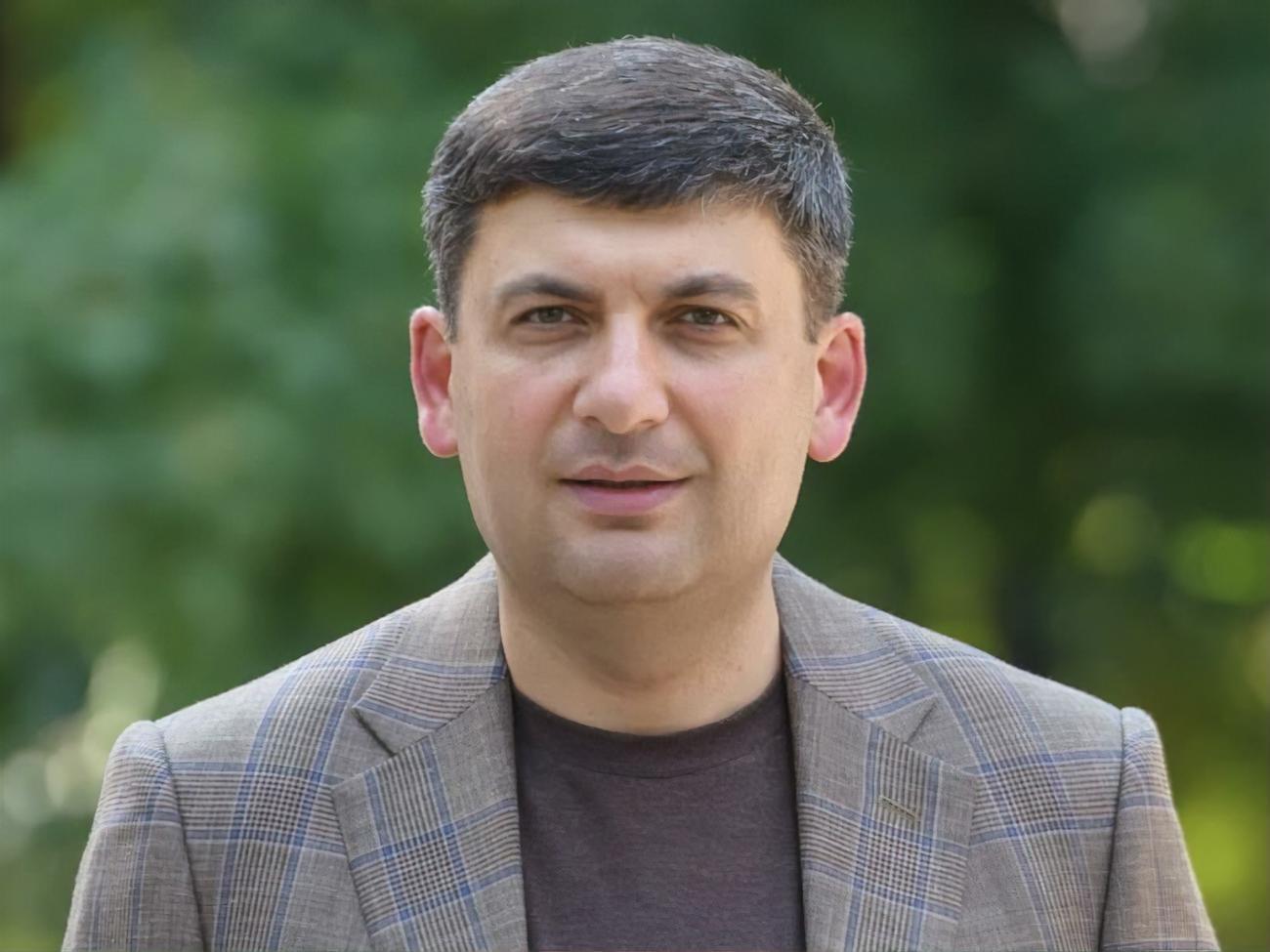 Гройсман призвал не разделять общество, как это делали украинские политики