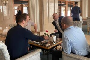 Татарова сфотографували в компанії нардепа від "Слуги народу" Трухіна