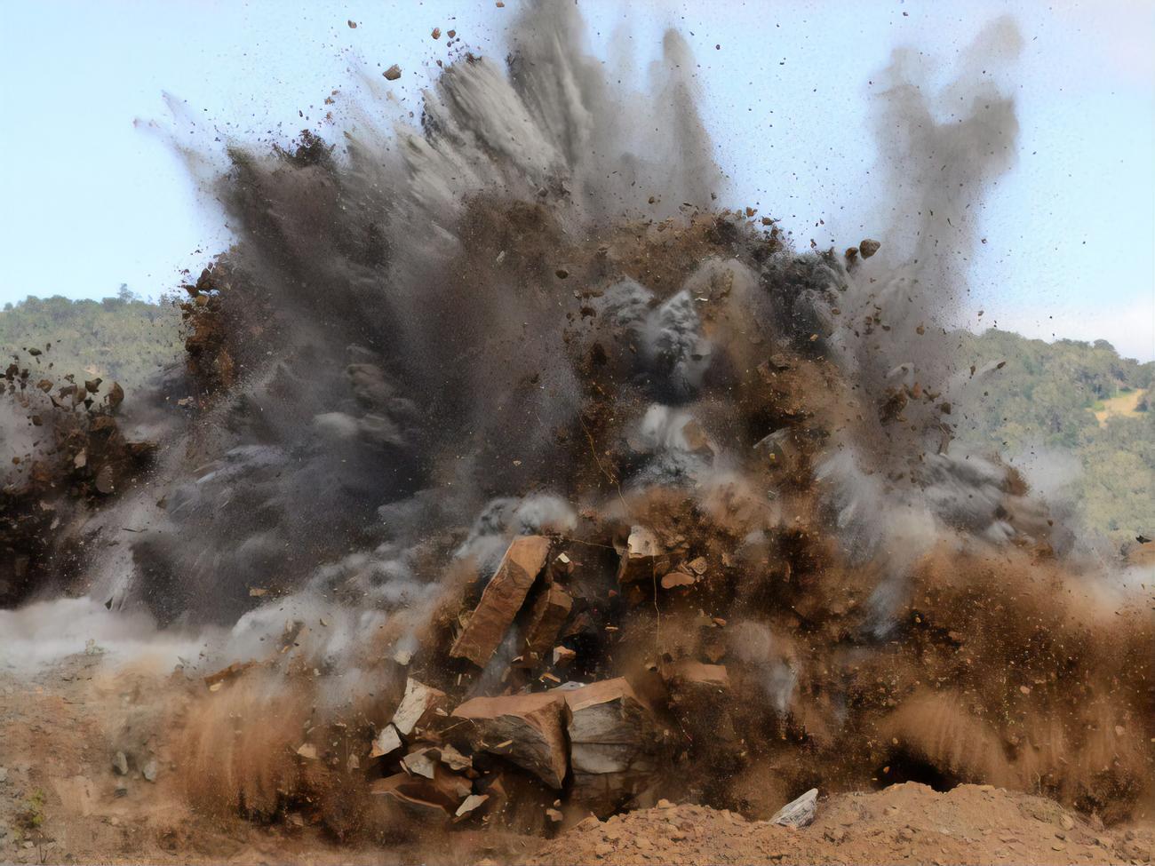 Взрыв случился у входа в мечеть