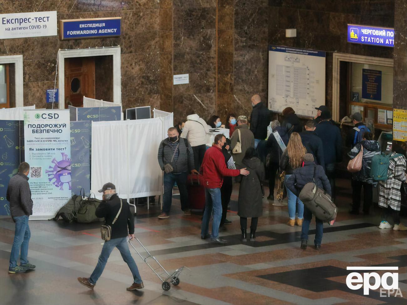 Кількість підтверджених випадків COVID-19 минулої доби&nbsp;близька до рекордної