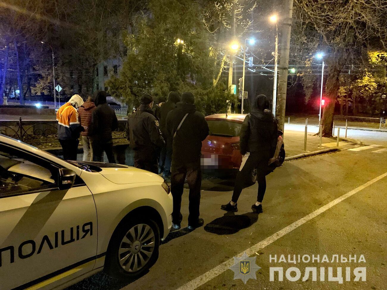 В машине жителя Ровно правоохранители нашли 13 COVID-сертификатов с признаками подделки