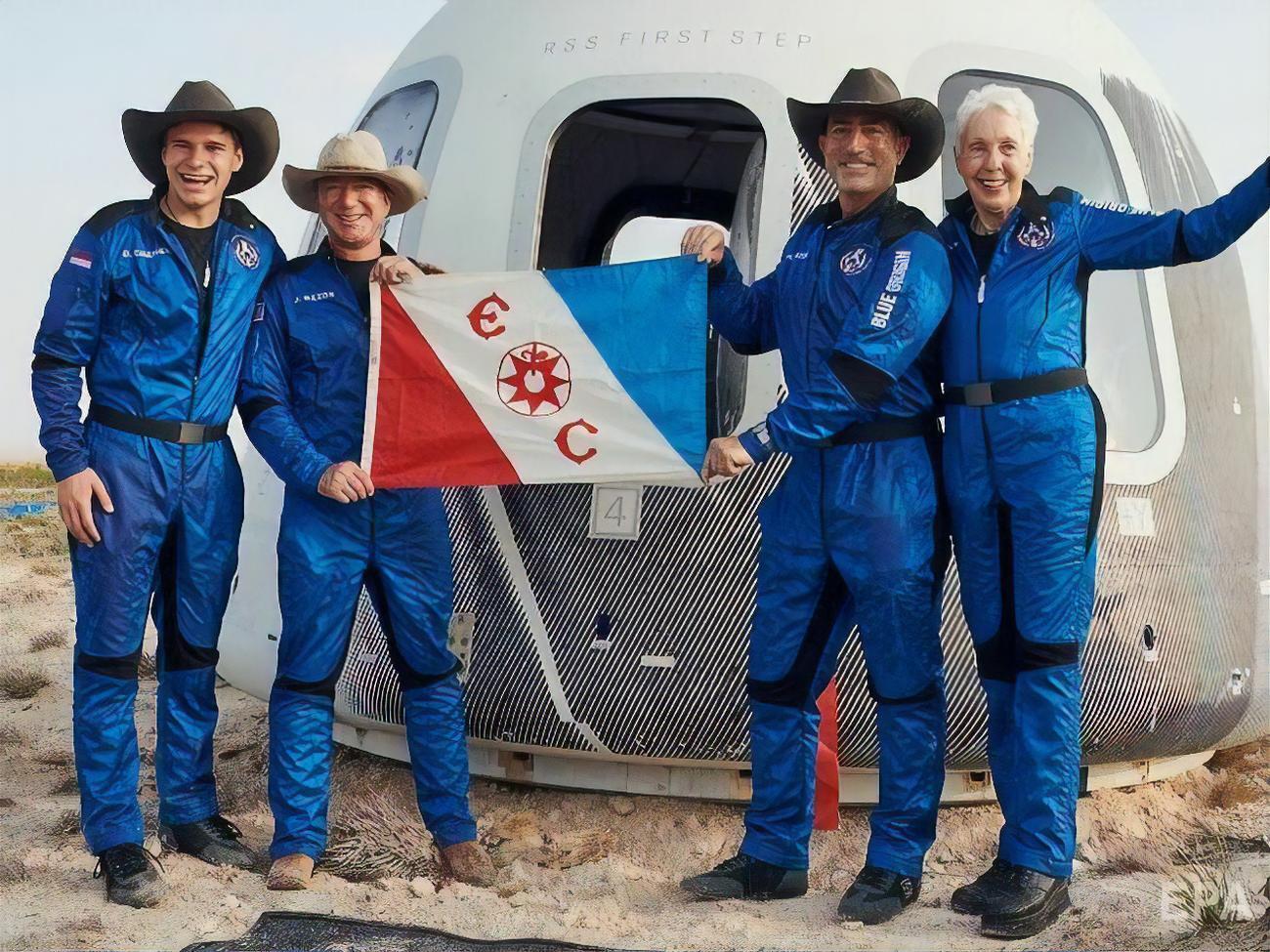 Корабель New Shepard із Безосом на борту злітав у космос 20 липня