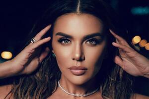 Седокова: Я просыпаюсь и говорю себе: "Аня, ты такая молодец!"