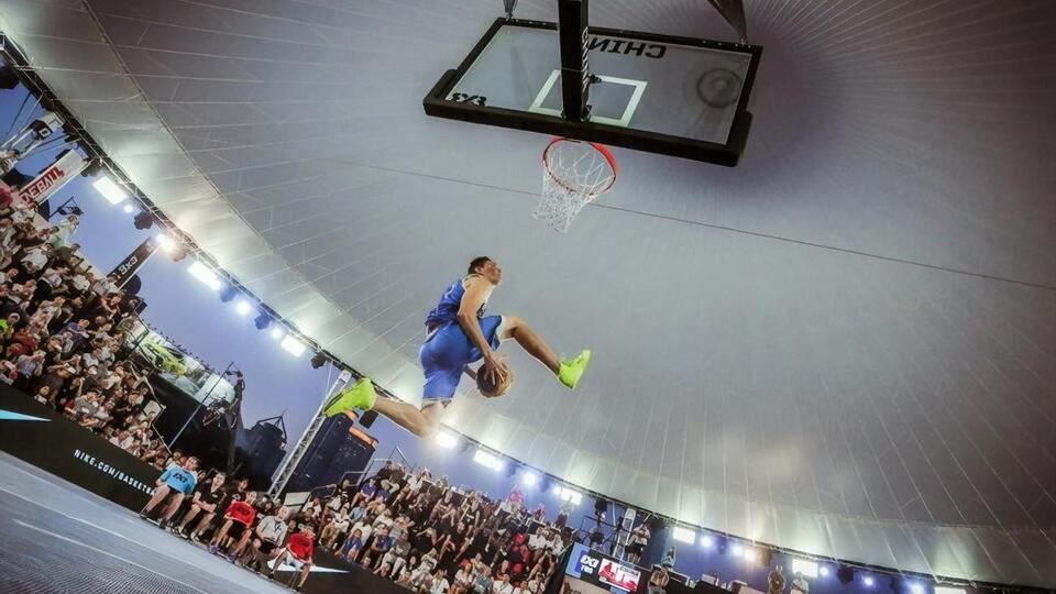 Дмитрий Кривенко: Поездки по школам – там вообще о деньгах речи никакой нет…