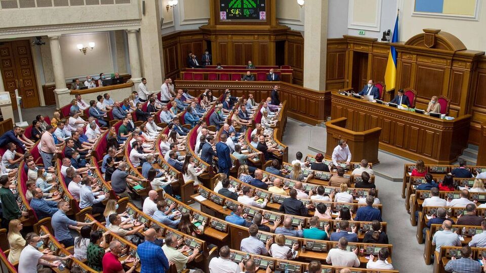 "Слугу народа" на выборах готовы поддержать 23% украинцев, которые намерены голосовать и определились с выбором