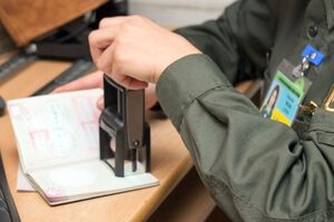 С заявлением о признании беженцем или лицом, требующим дополнительной защиты, к Украине обратились 40 белорусских граждан