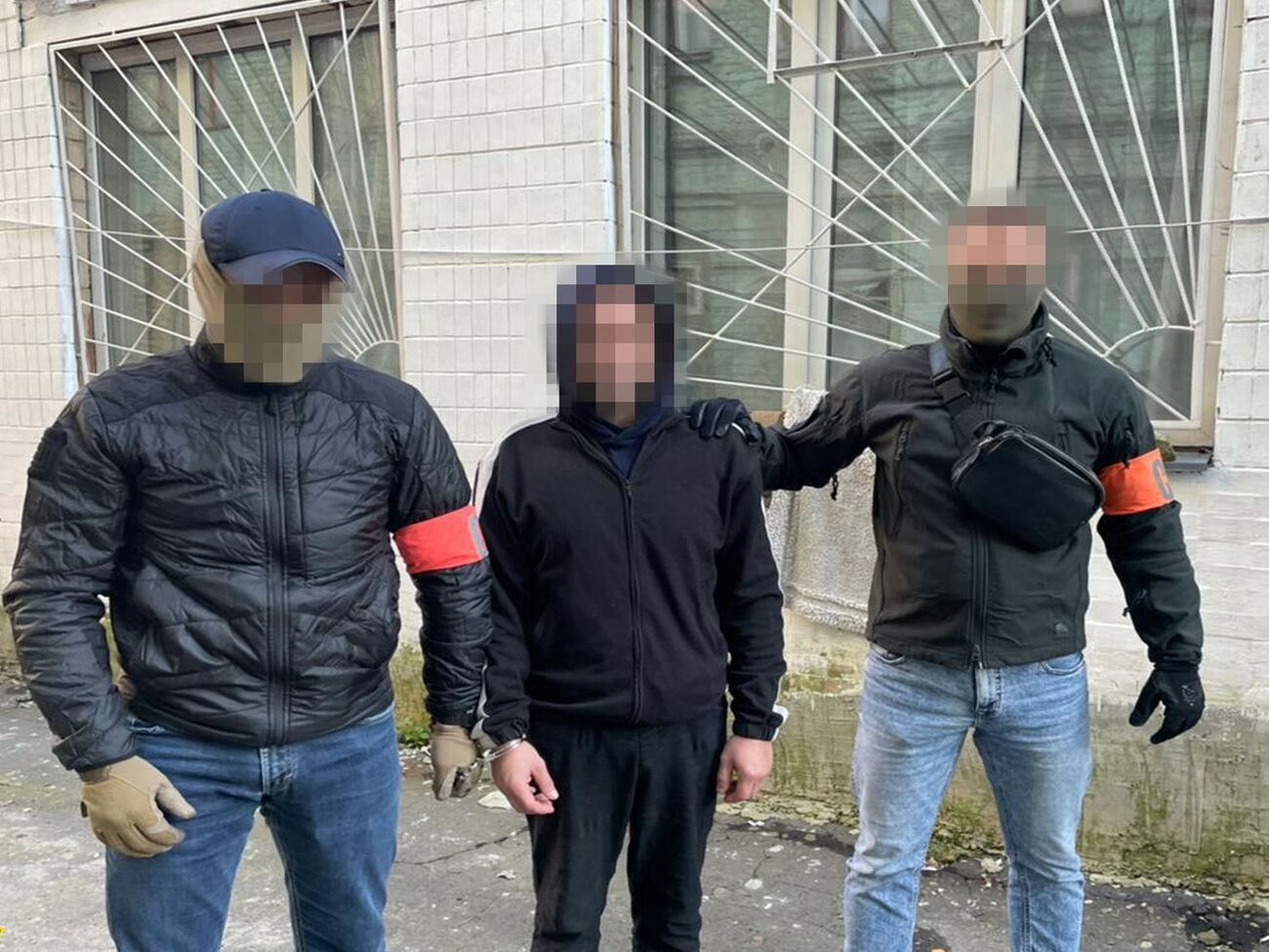 Суд избрал задержанному меру пресечения в виде содержания под стражей