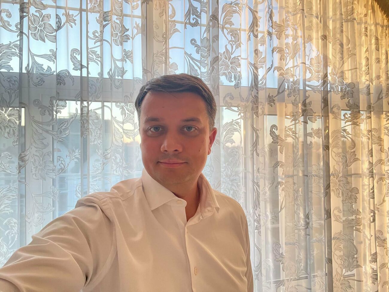 Разумков: Якщо зірки запалюються, отже, це комусь потрібно