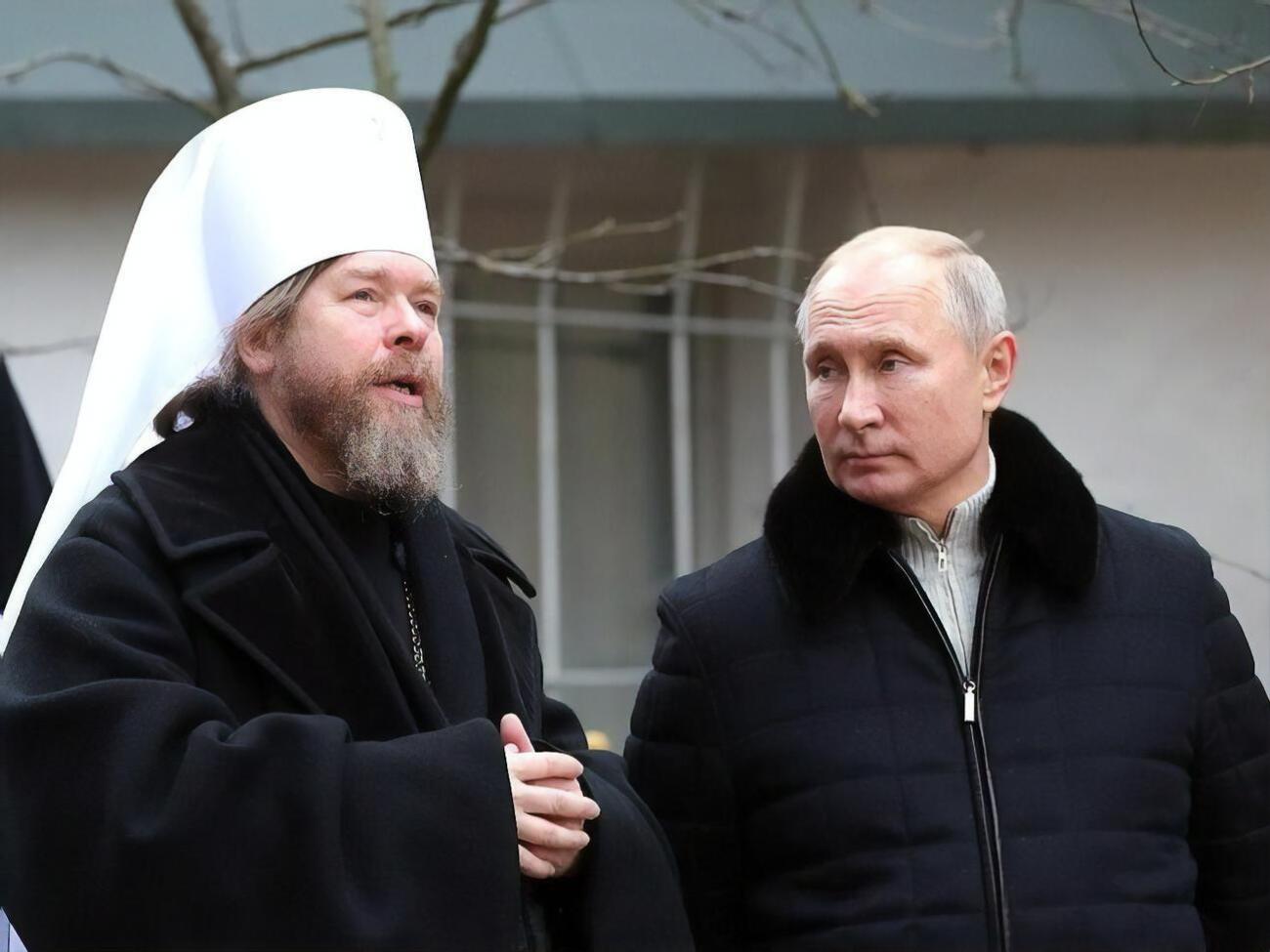 Тихона ЗМІ називають духівником Путіна