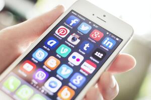 Причина збою у Facebook, Instagram і WhatsApp поки невідома